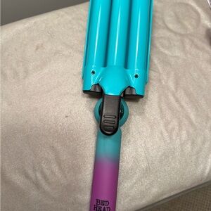 TIGI Bed Head Triple Barrel Waver
